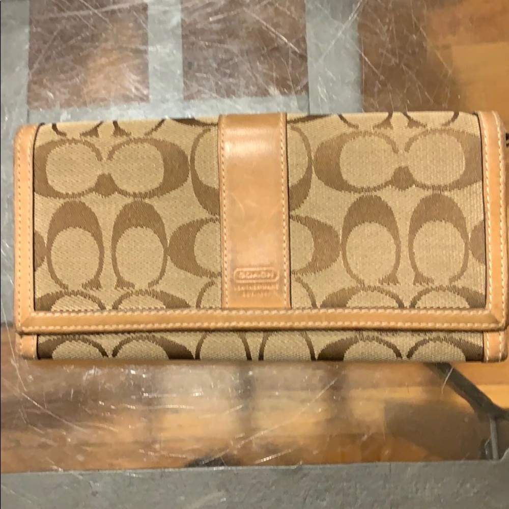 Coach wallet